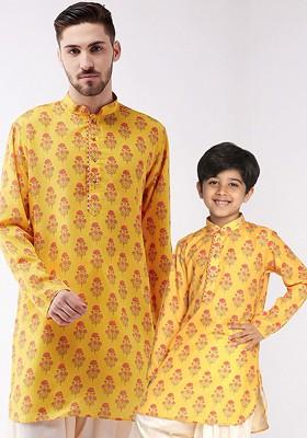 Ethnic Motifs Printed Mandarin Collar Gotta Patti Cotton Straight Kurta