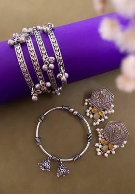 Silver Plated Stone Studded And Beaded Jewellery Set