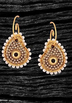 Gold Plated Artificial Stones And Beads Studded Drop Earrings
