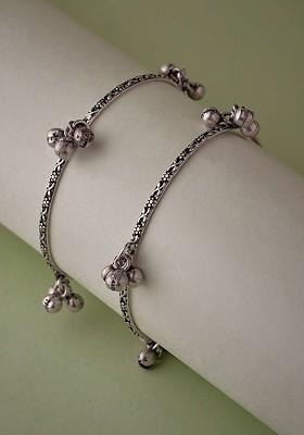 Set Of 2 Silver Plated Stone Studded Ghunghroo Bangles