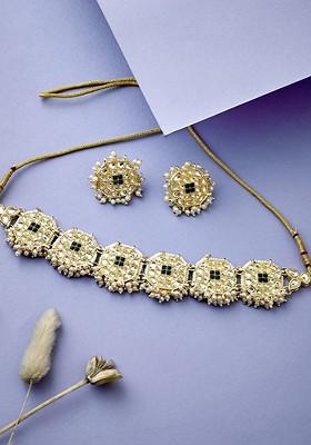 Gold Plated Kundan And Beaded Jewellery Set