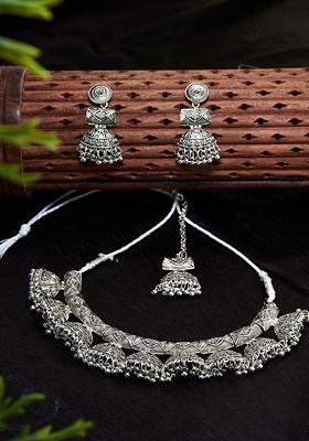German Silver Plated Stones Studded And Beaded Jewellery Set