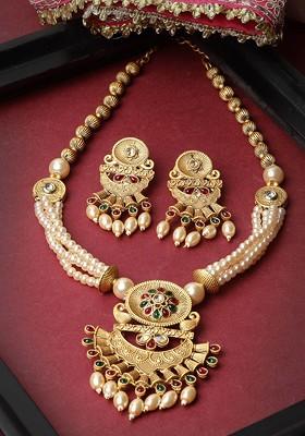 Gold Plated Artificial Stone Stud And Pearl Bead Jewellery Set