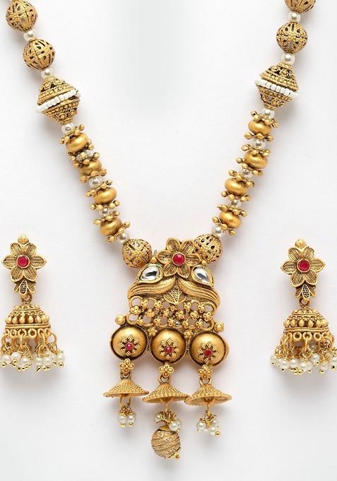 Gold Plated Kundan Studded And Beaded Necklace And Earrings