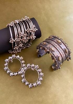 German Silver Plated Stone Studded And Beaded Jewellery Set