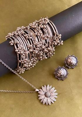 German Silver Plated Stone Studded And Beaded Jewellery Set