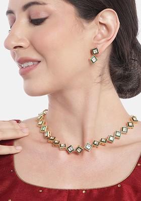 Women Gold-Plated Kundan Studded And Beaded Necklace With Earrings