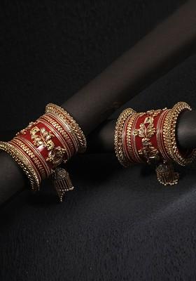 Set Of 26 Gold Plated Kundan Studded Wedding Chuda Bangles