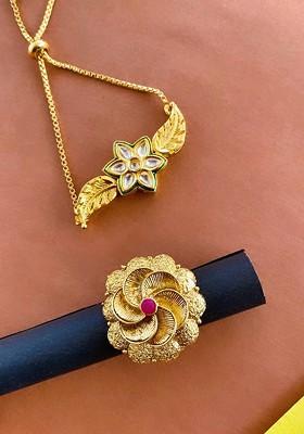 Gold Plated Kundan Stone Studded Jewellery Set