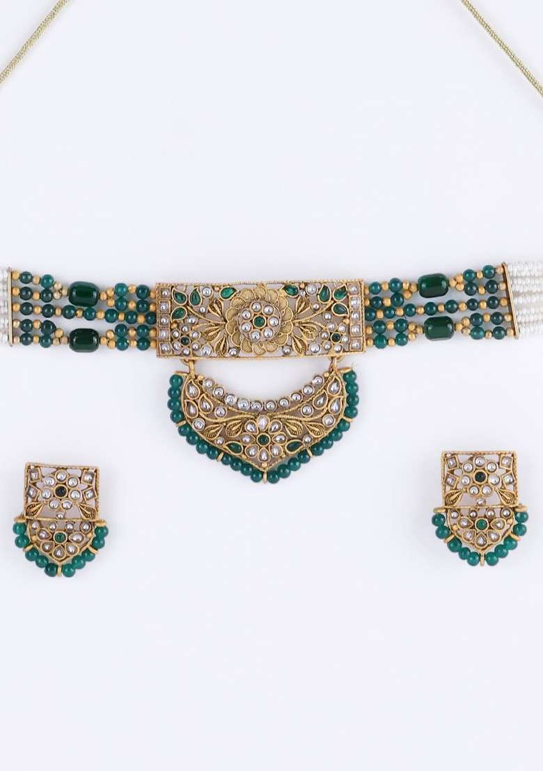 Gold Plated Kundan Studded And Pearl Beaded Jewellery Set - Indya