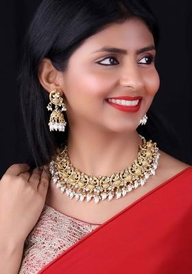 Gold Plated Kundan Studded And Beaded Jewellery Set
