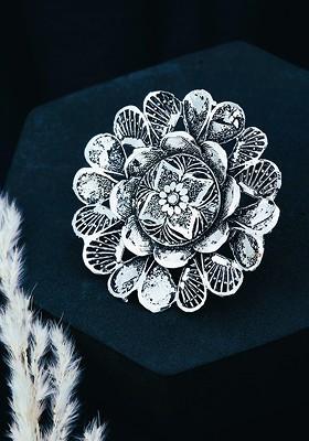 German Silver Silver Plated Floral Textured Adjustable Finger Ring