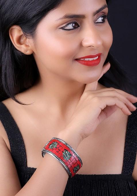 Women Silver Plated Bangle Style Bracelet