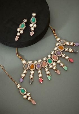 Gold Plated Kundan Studded And Beaded Jewellery Set