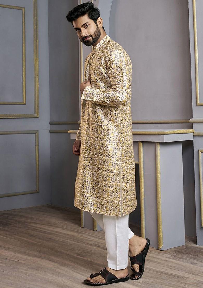 Ethnic Motifs Printed Sequinned Mandarin Collar Straight Kurta