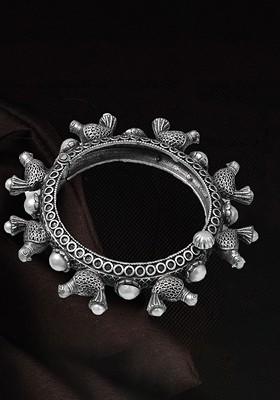 Silver Plated Textured Bangle