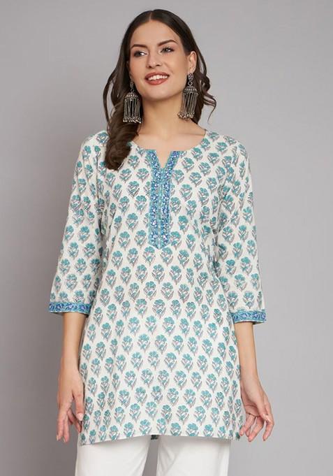 Women Ethnic Motifs Printed Round Neck With Notch Pure Cotton Kurti