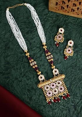 Gold Plated Stone Studded And Beaded Jewellery Set