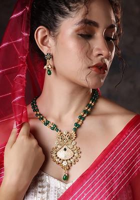 Gold Plated Stone Studded And Beaded Jewellery Set