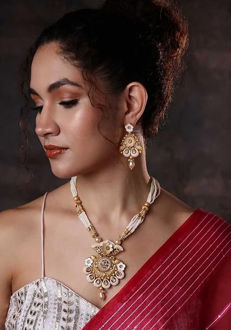 Gold Plated Stone Studded And Beaded  Jewellery Set