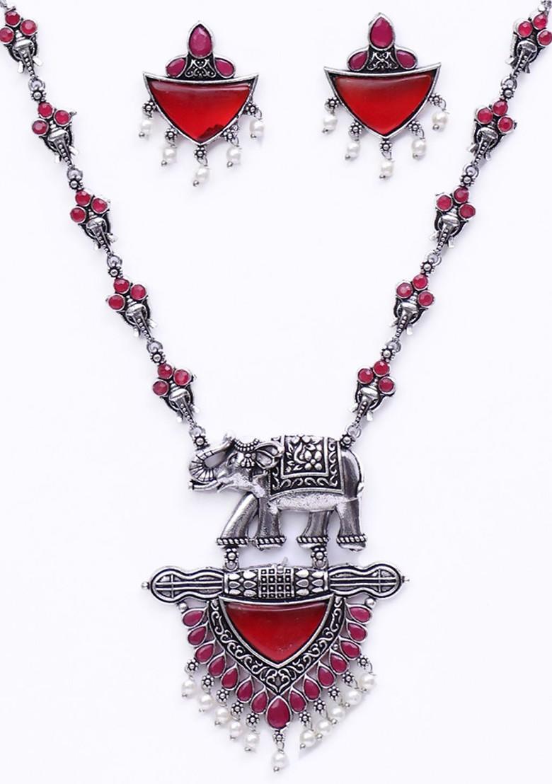 Silver Plated Stones Studded And Beaded Jewellery Set