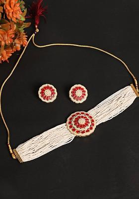 Red Gold-Plated Kundan Studded And Beaded Jewellery Set