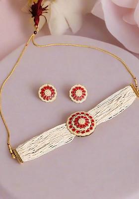 Red Gold-Plated Kundan Stone-Studded And Beaded Choker Jewellery Set