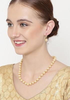 Gold Toned Pearl Studded Handcrafted Jewellery Set
