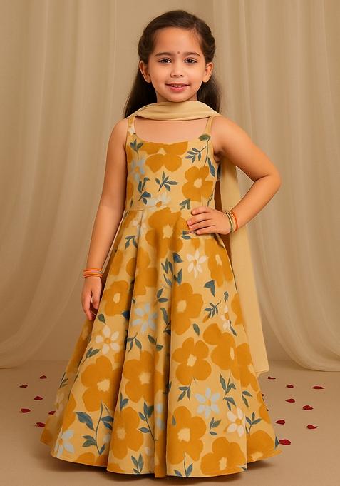 Girls Yellow Georgette Printed Kurta Set