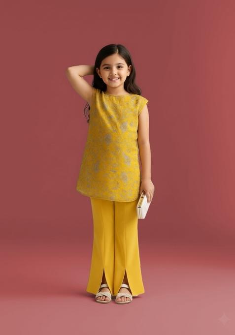 Girls Yellow EmbroideredÂ  Georgette Kurta Set