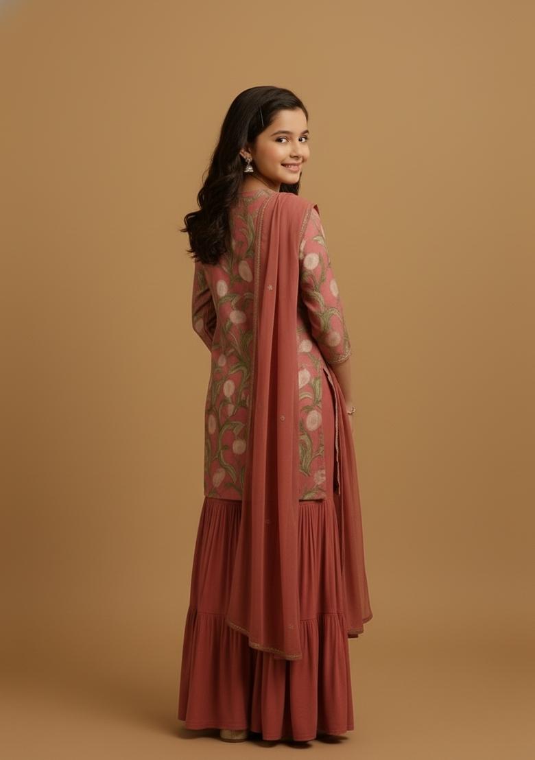 Girls Peach Printed Chiffon Kurta Set - Indya