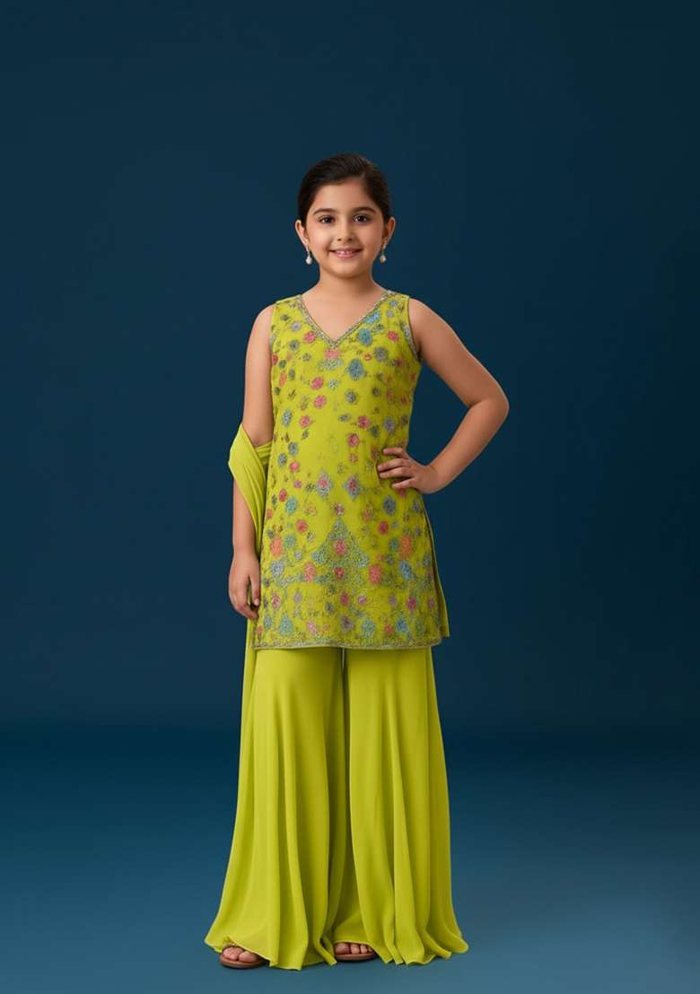 Girls Green Embroidered Georgette Kurta Set - Indya