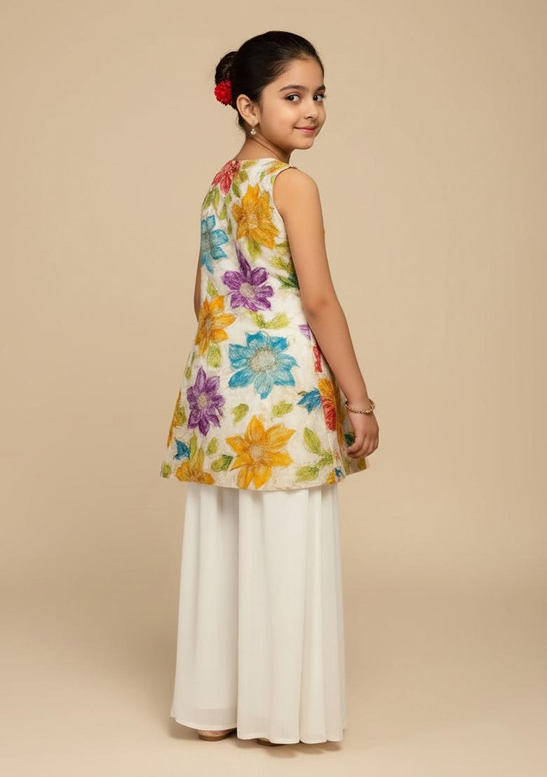 White Crepe Embroidered Kurta Set For Girls - Indya