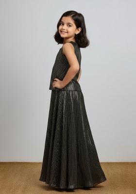 Black Satin Textured Fusion Set For Girls