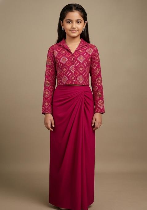 Girls Pink Zari Work Crepe Fusion Set