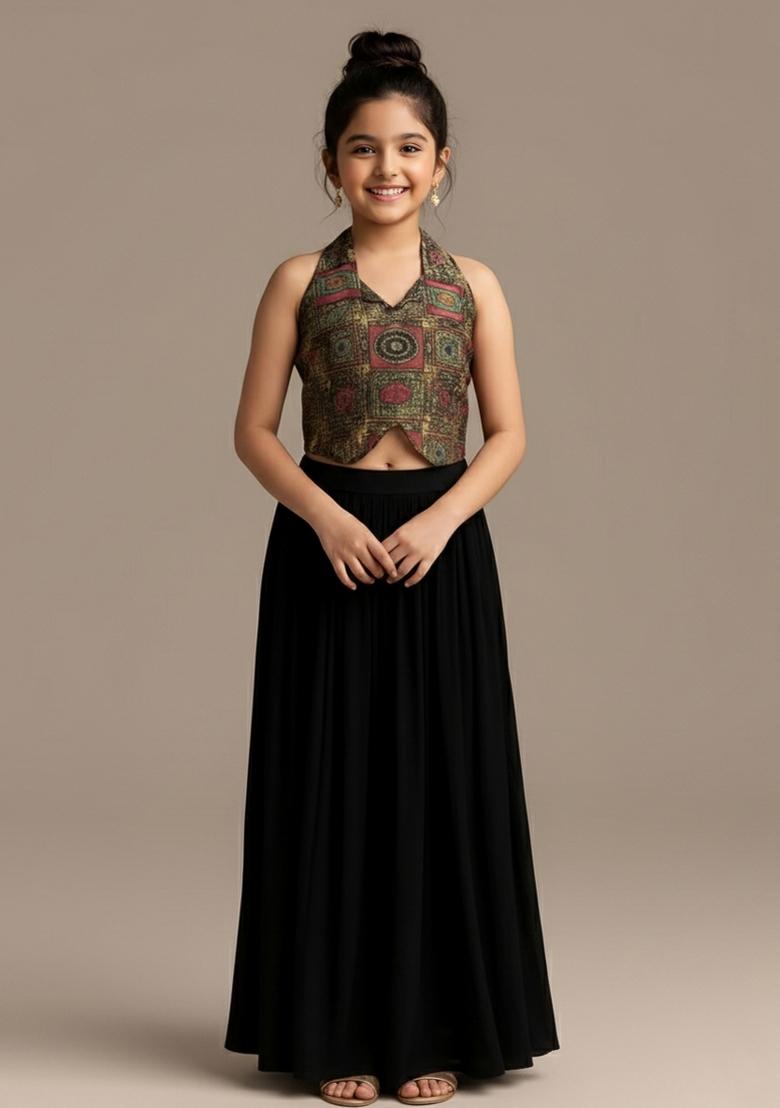 Girls Black Embroidered Georgette Fusion Set - Indya