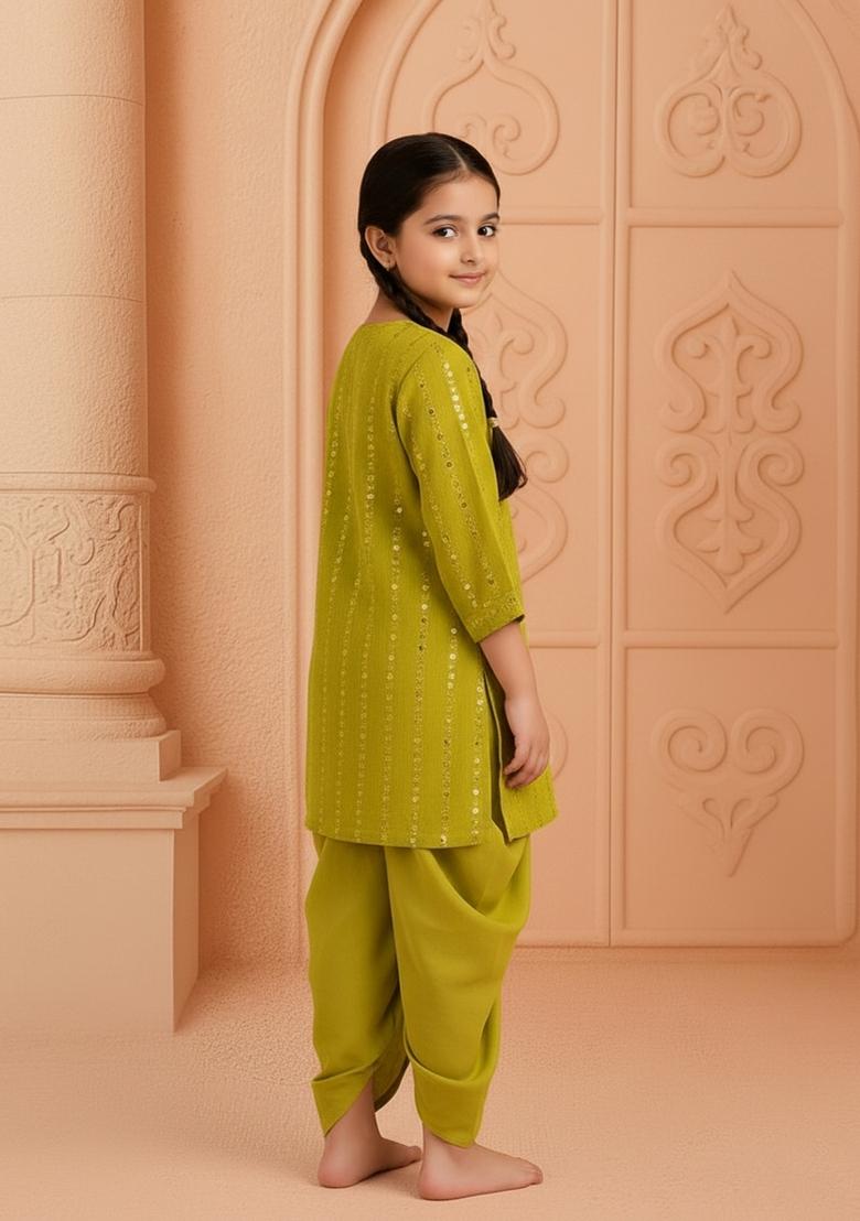 Girls Henna Green Embroidered Georgette Kurta Set - Indya