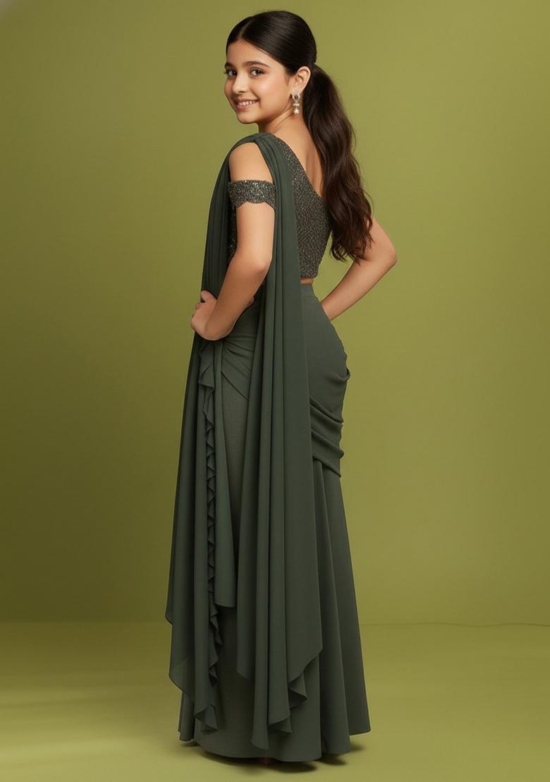 Girls Green Embellished Net Fusion Set - Indya