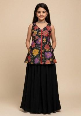 Girls Black Embroidered Crepe Kurta Set