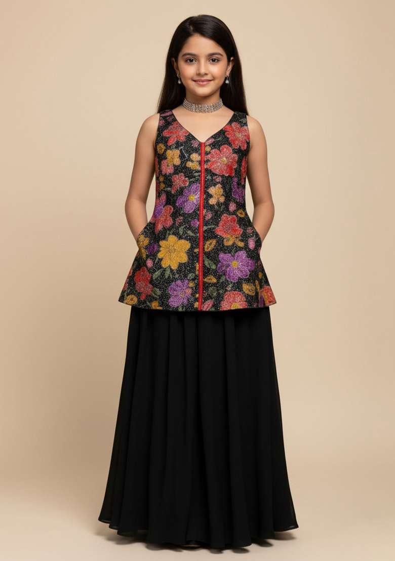 Girls Black Embroidered Crepe Kurta Set - Indya