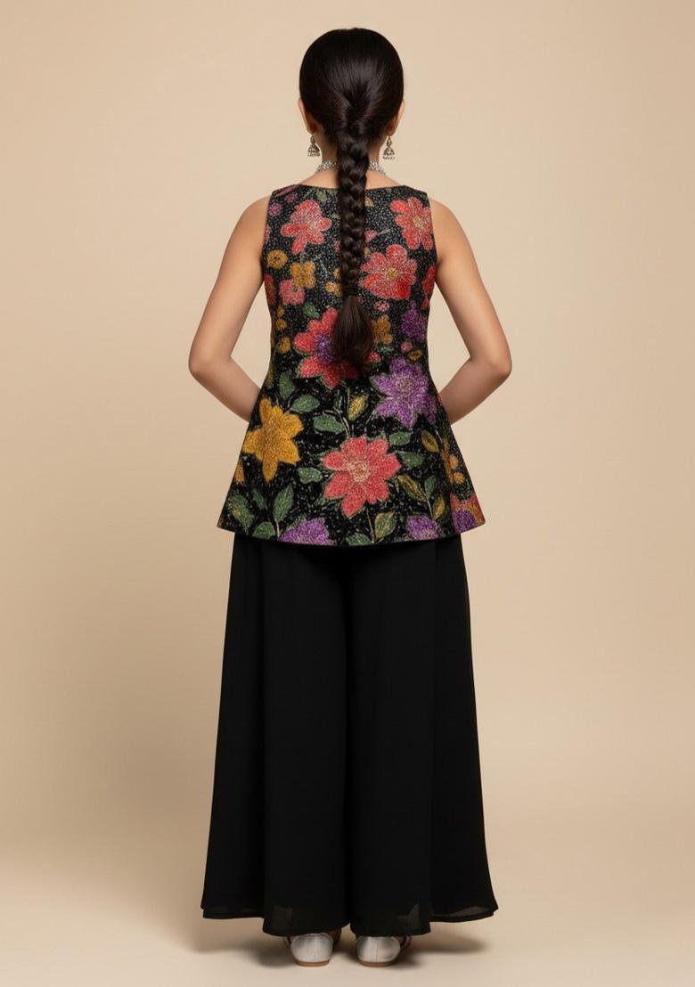 Girls Black Embroidered Crepe Kurta Set - Indya