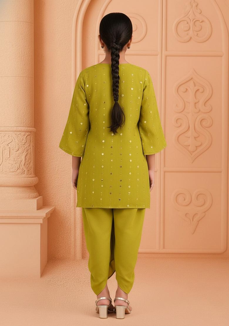 Girls Henna Green Embroidered Georgette Kurta Set - Indya
