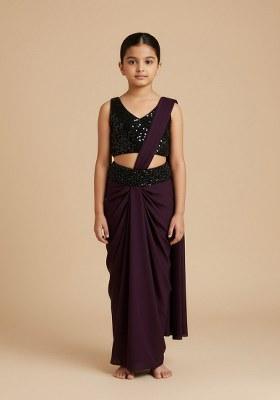 Girls Black Embellished Georgette Fusion Set