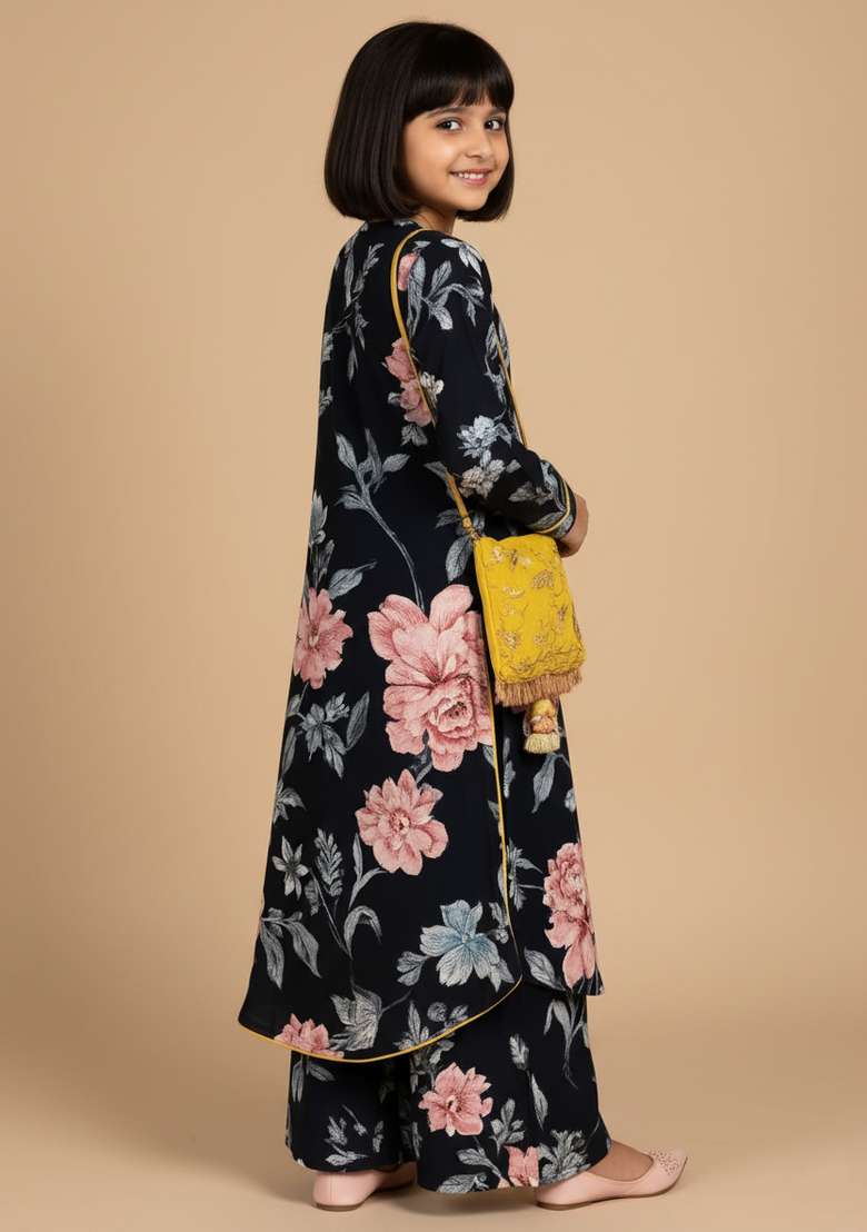 Girls Black Floral Print Crepe Kurta Set - Indya