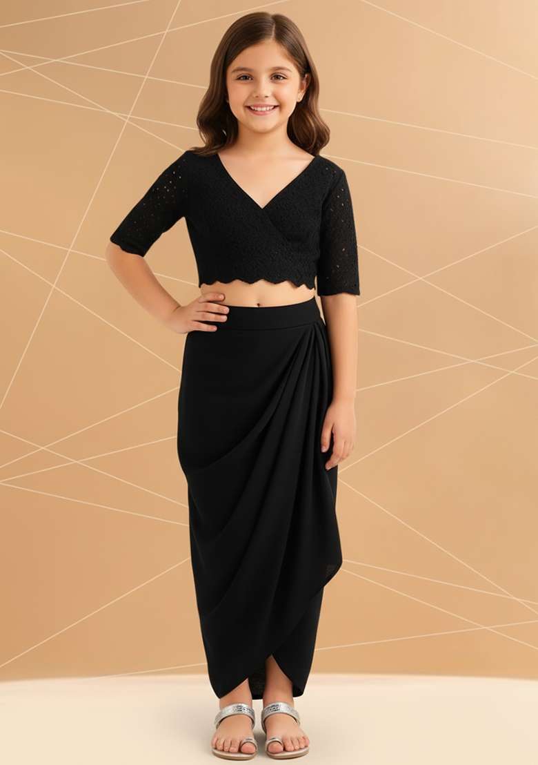 Girls Black Embellished Georgette Fusion Set - Indya