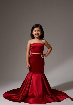 Girls Red Solid Lehenga Set