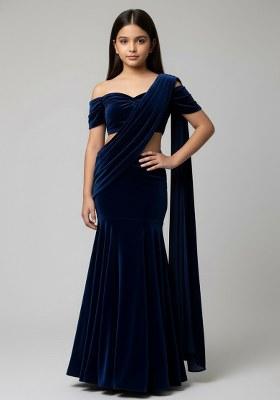 Girls Dark Blue Solid Velvet Pre Draped Saree Set