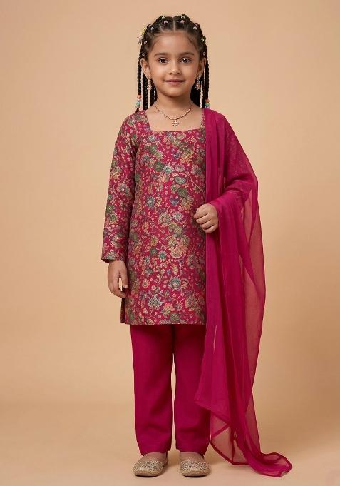 Rani Pink Floral Print Chinon Pakistani Suit Set For Girls — view on Indya