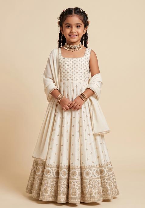 Girls White Embroidered Crepe Anarkali Set