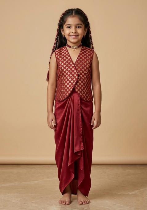 Girls Maroon Jacquard Silk Fusion Set
